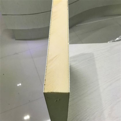 Forskellige skumkernematerialer tilgængelige